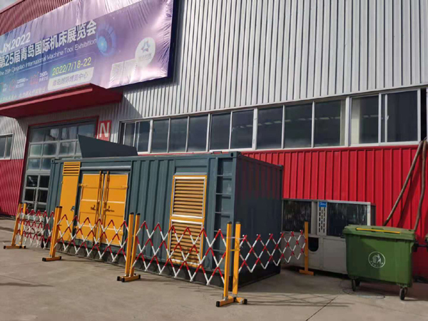 城区一起发电机滑环环火停机事件分析报告