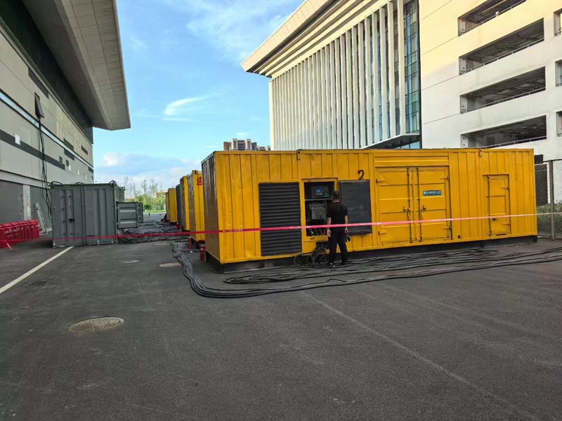 城区柴油发电机冬季保养注意事项?